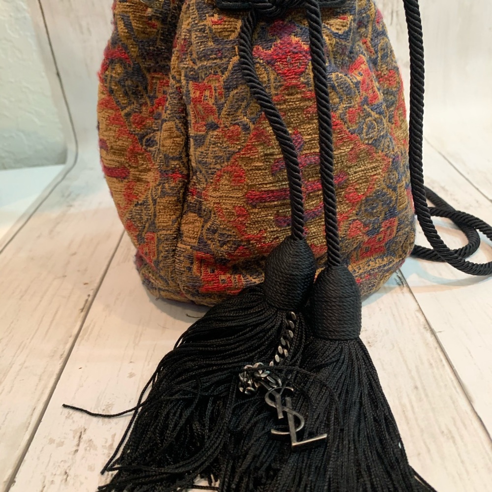 Bucket bag - Picture 2 of 5